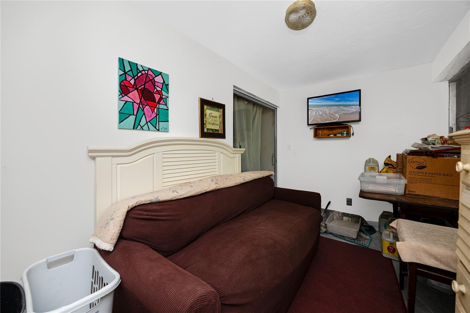 332 ACROPOLIS DR — photo 39