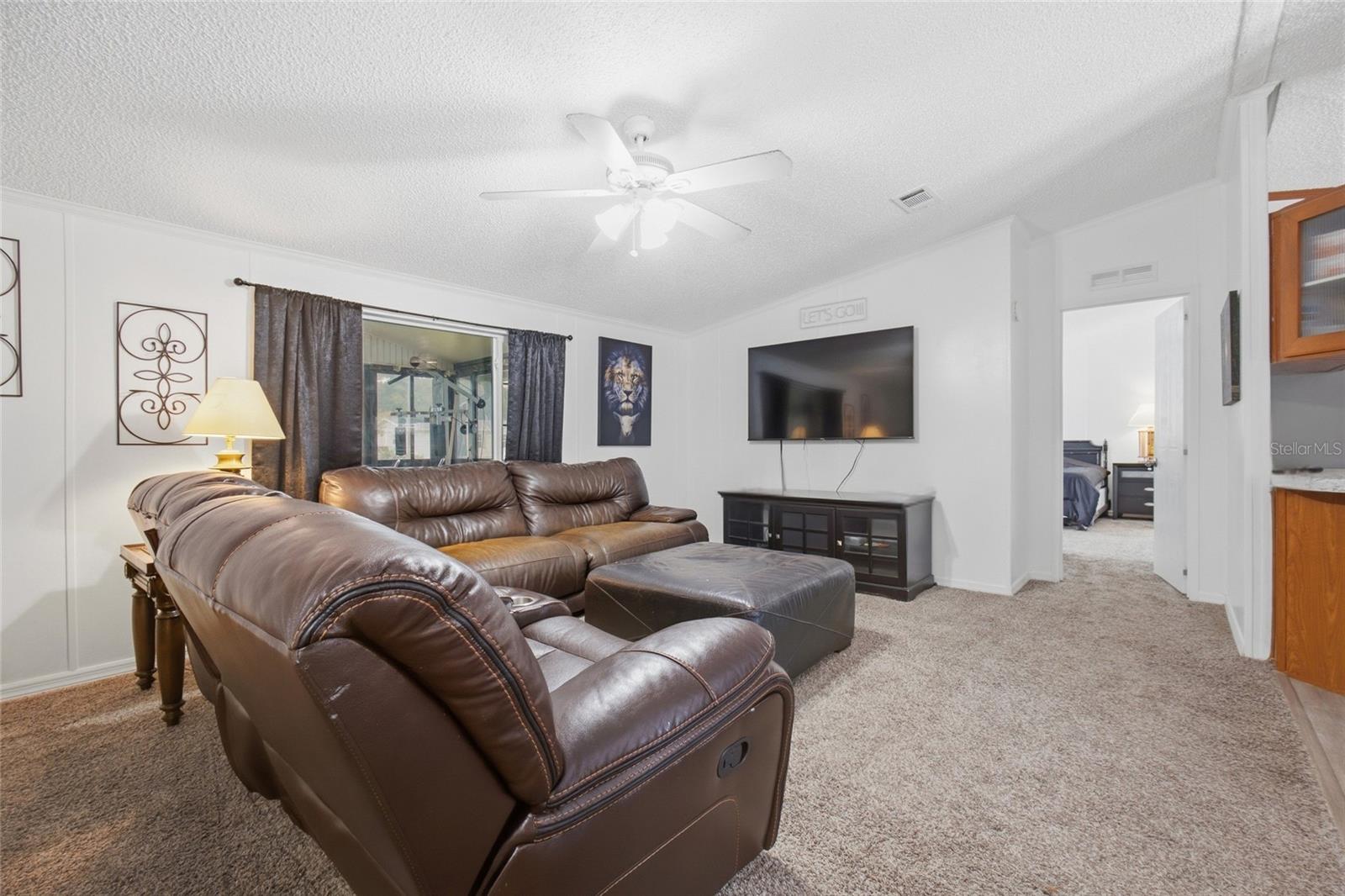 7338 TIMBER CREST LN — photo 4