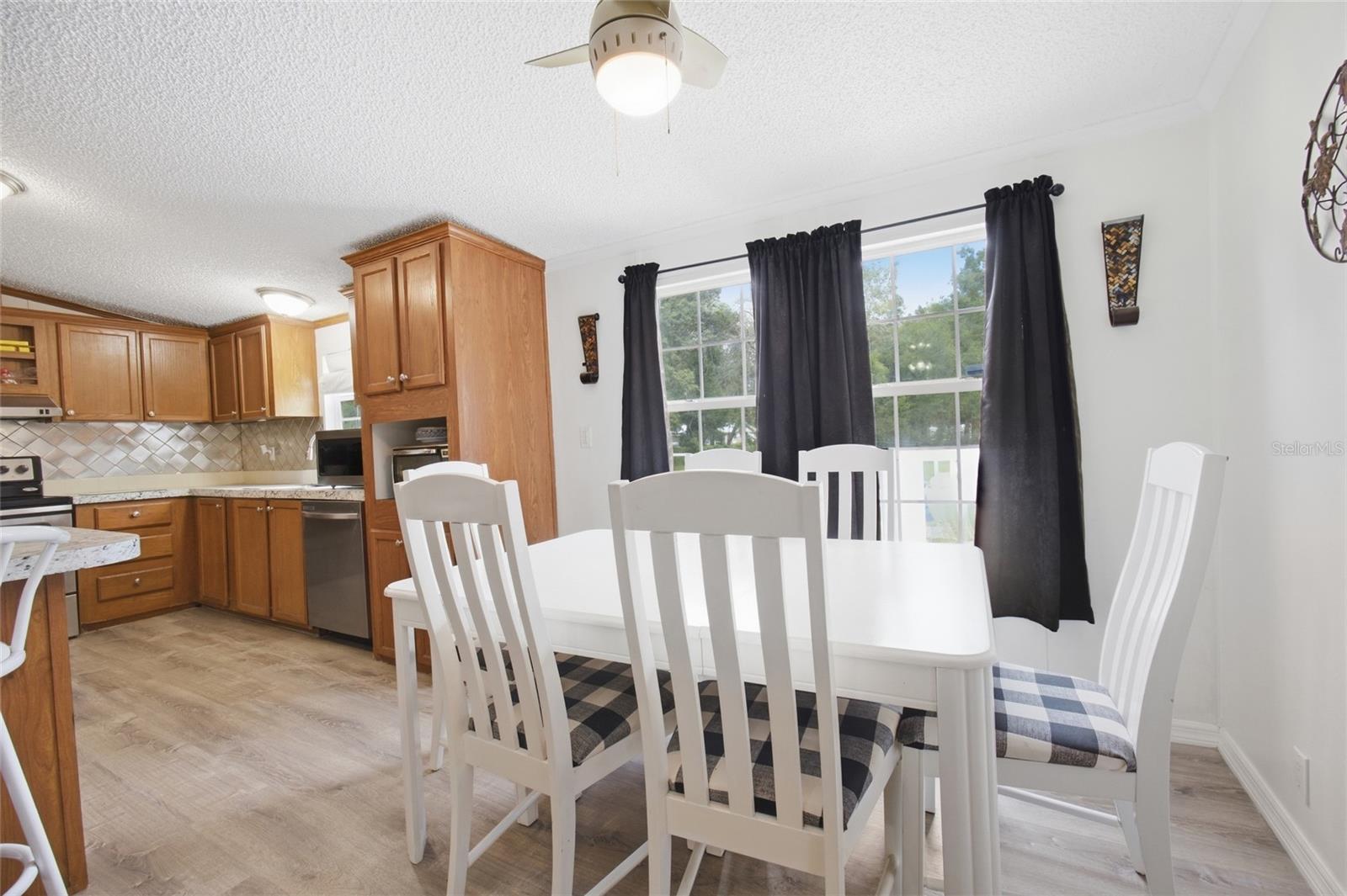 7338 TIMBER CREST LN — photo 10