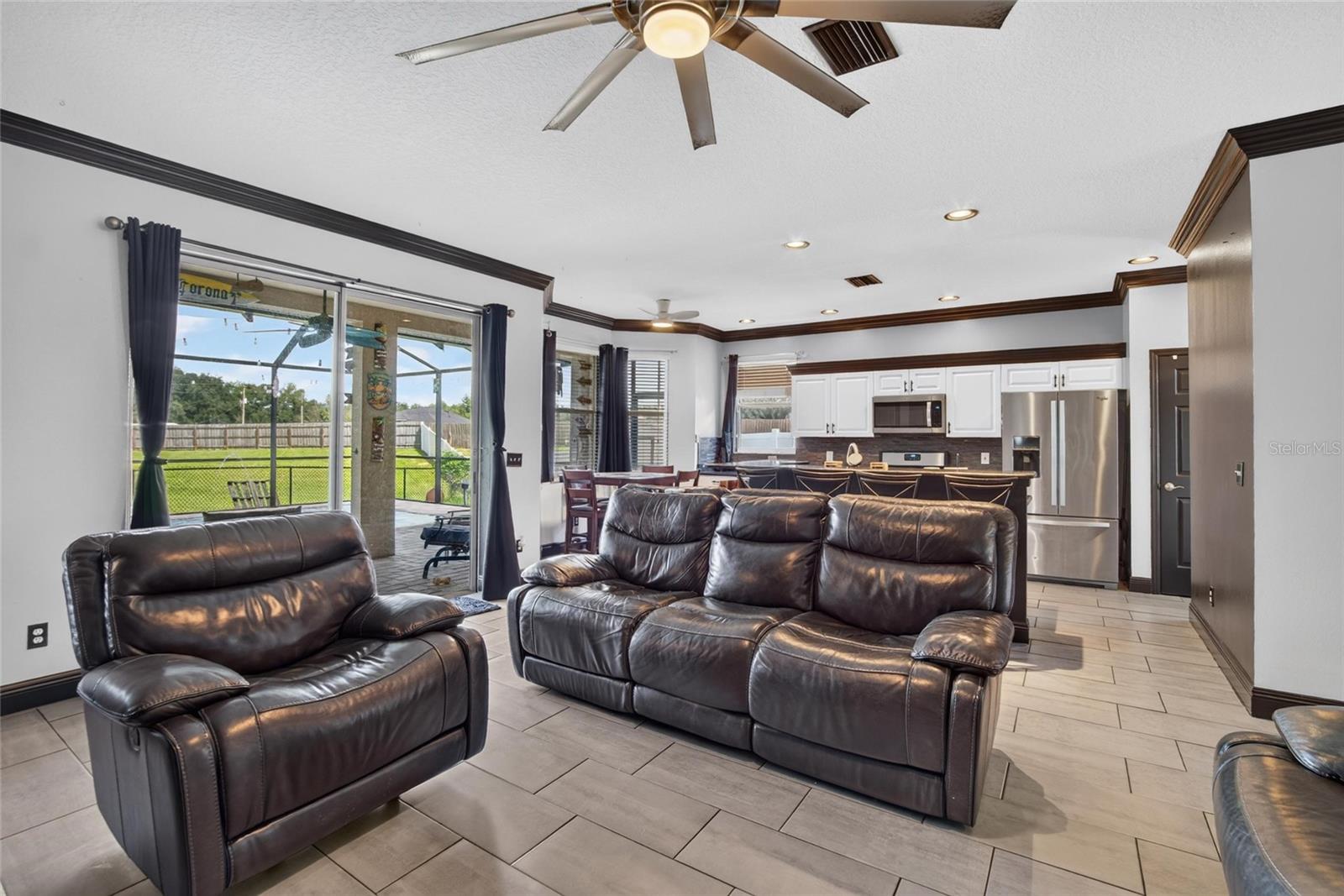 3003 SUMMER CRUISE DR — photo 20