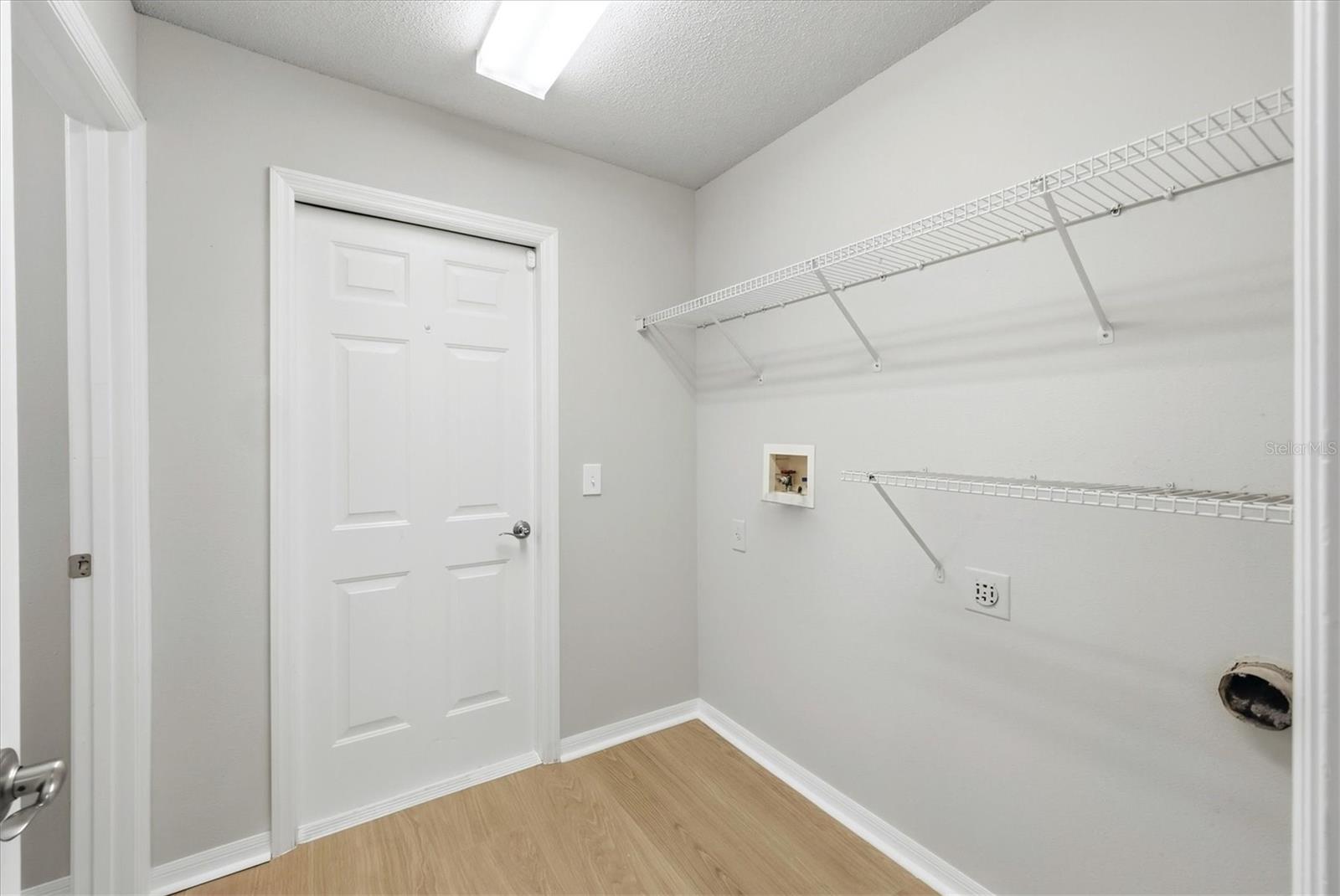 11842 DUNSTER LN — photo 24
