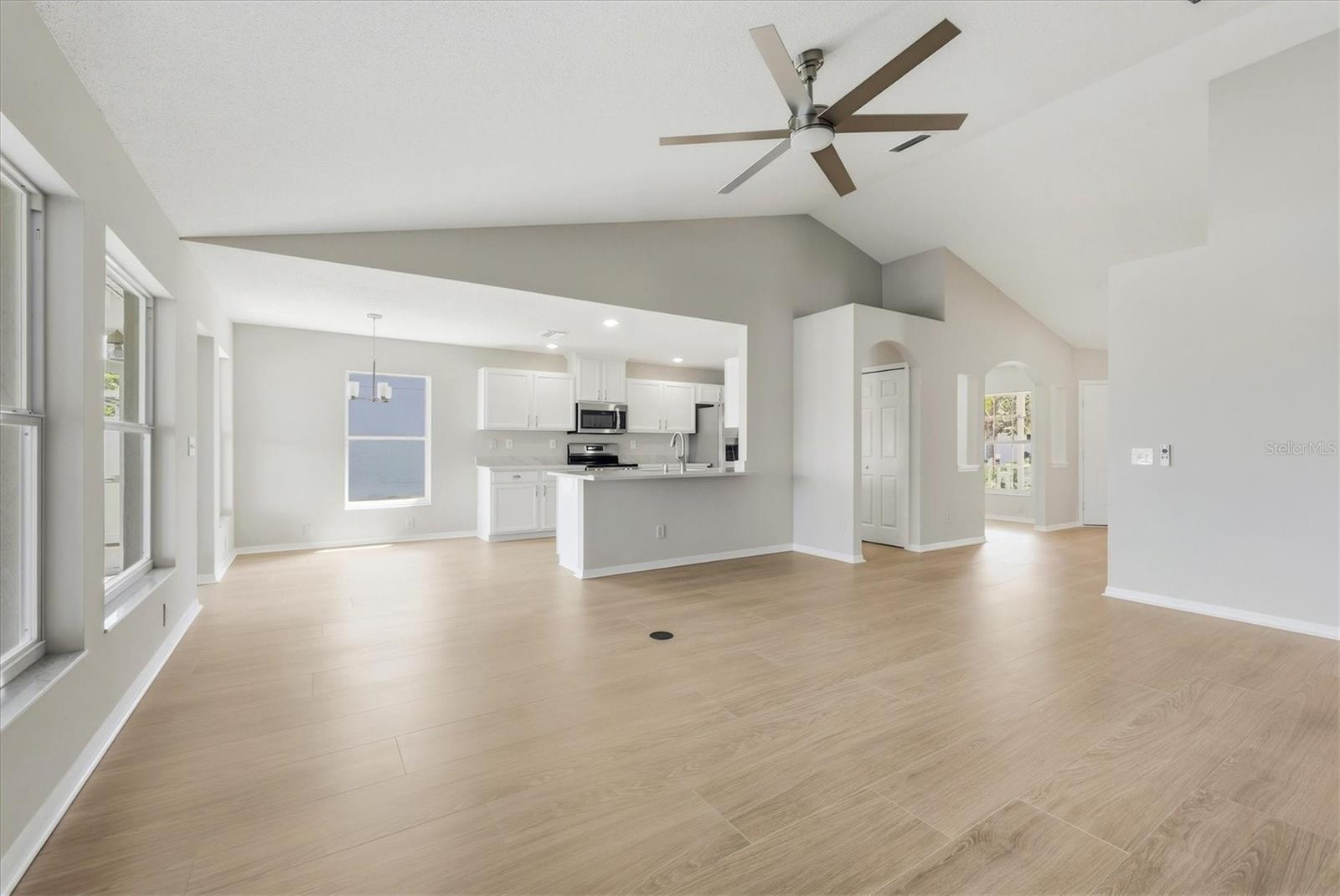 11842 DUNSTER LN — photo 7
