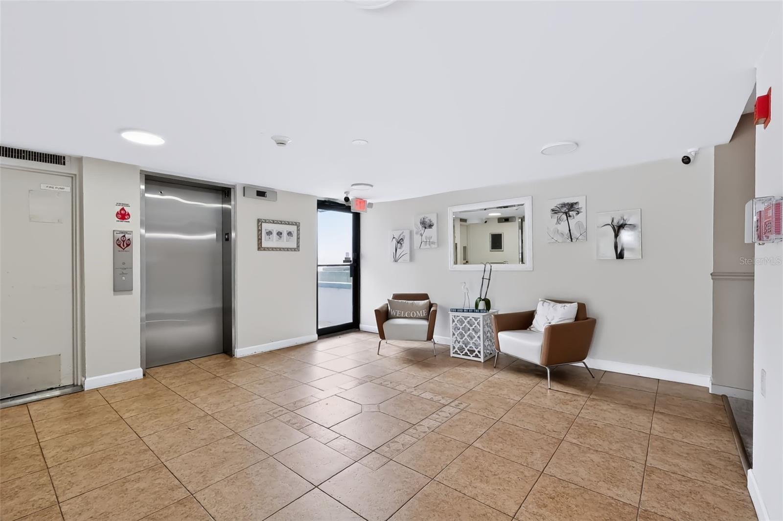 644 ISLAND WAY #406 — photo 25