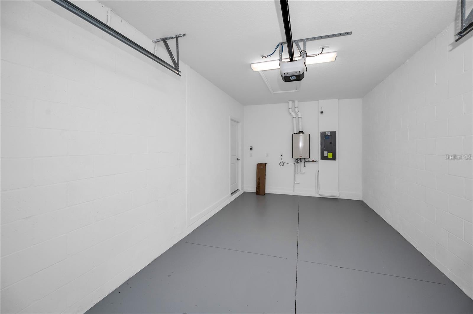 17432 HOLLY WELL AVE — photo 36