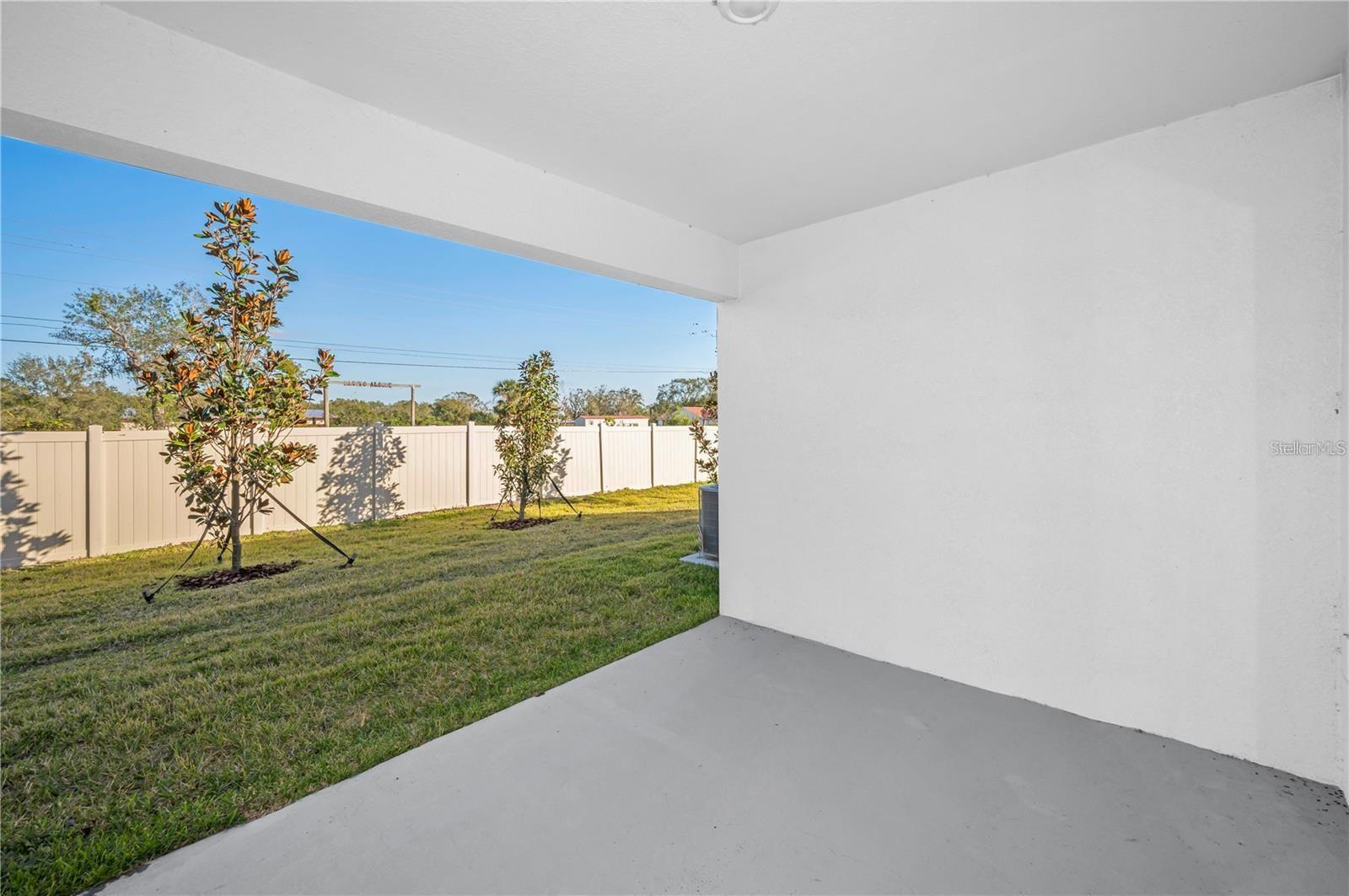 17432 HOLLY WELL AVE — photo 37