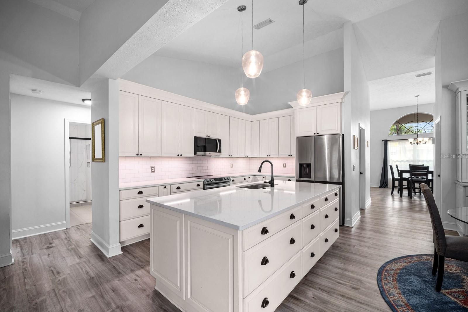 3905 NORTHRIDGE DR — photo 12