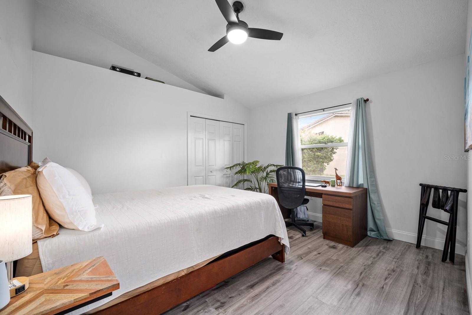 3905 NORTHRIDGE DR — photo 16