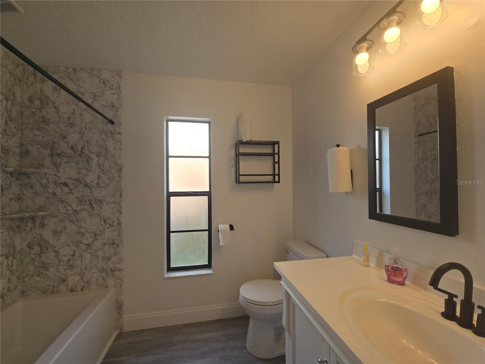 8211 MATTHEW DR — photo 32