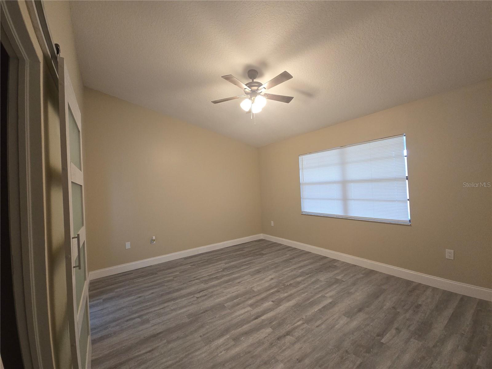 8211 MATTHEW DR — photo 23