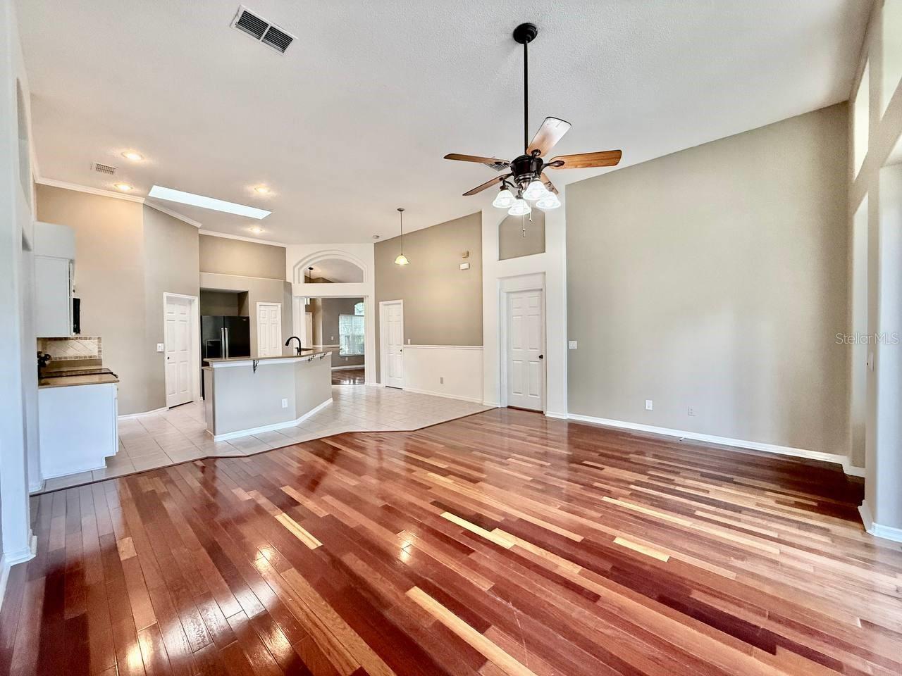 19021 WEATHERSTONE DR — photo 26