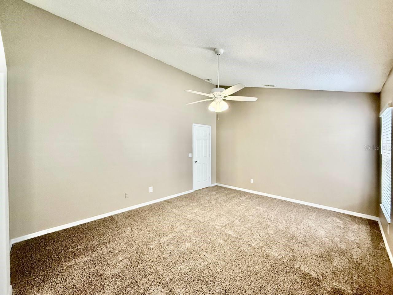 19021 WEATHERSTONE DR — photo 30