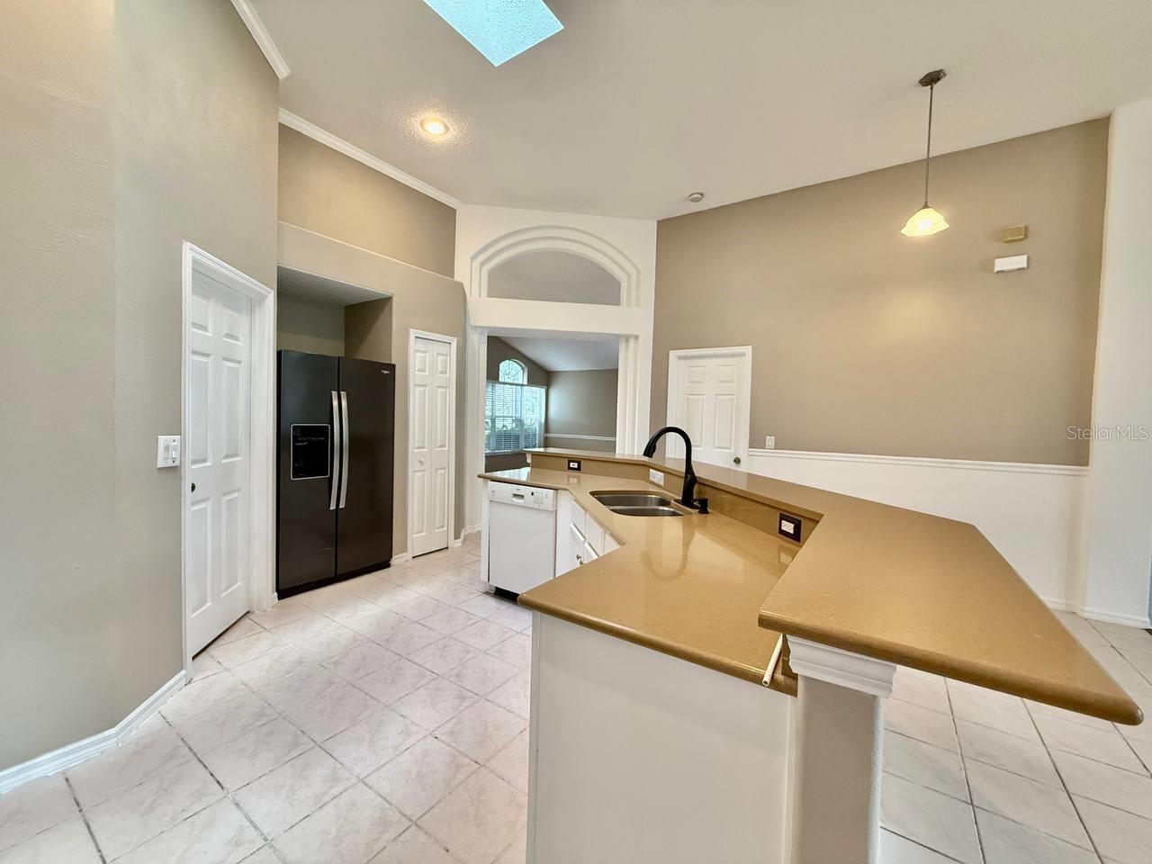 19021 WEATHERSTONE DR — photo 19