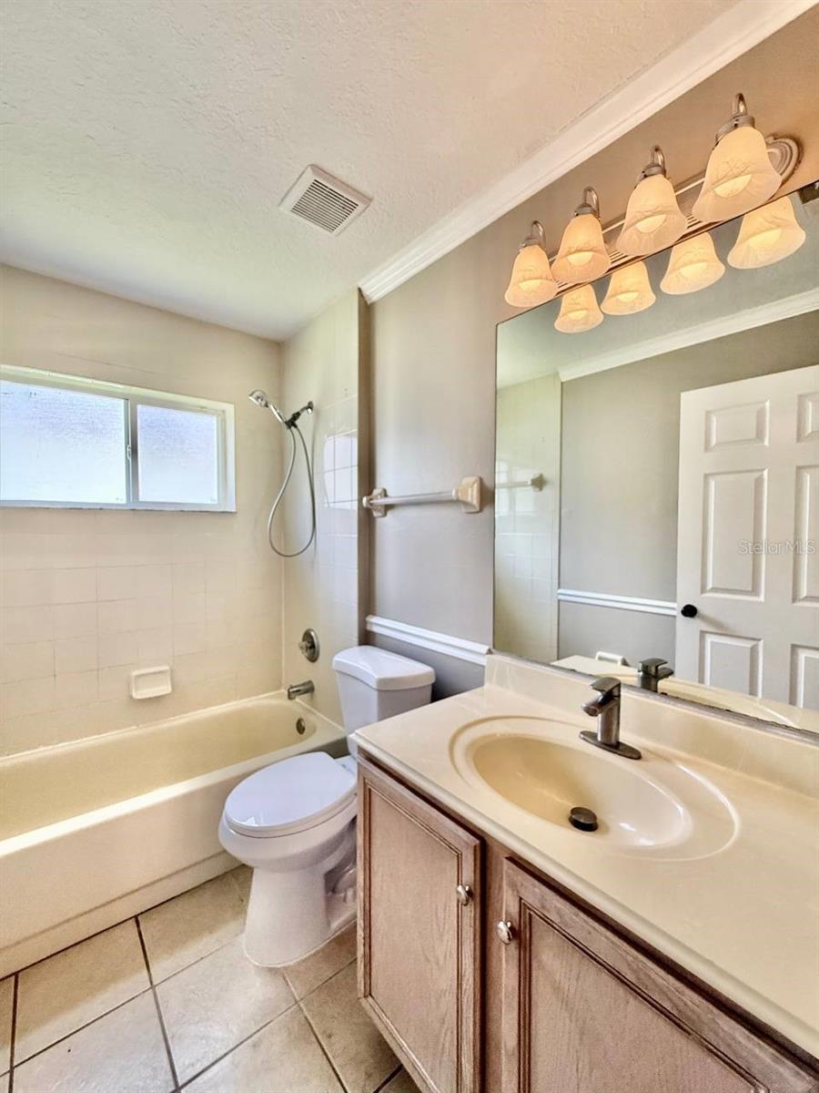 19021 WEATHERSTONE DR — photo 46