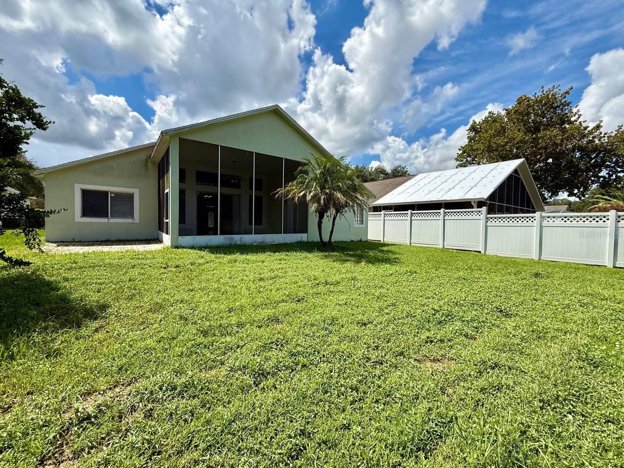 19021 WEATHERSTONE DR — photo 51