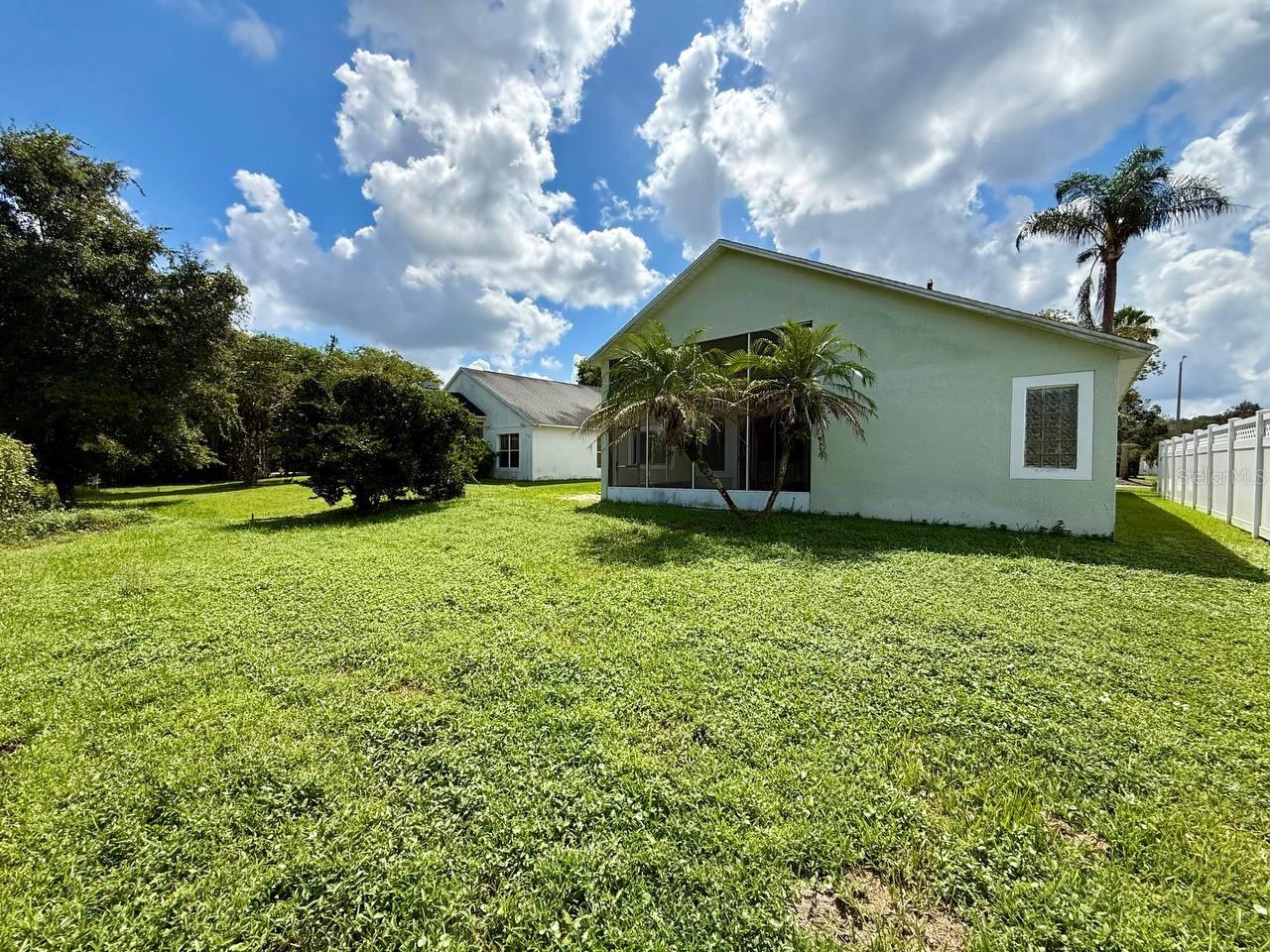 19021 WEATHERSTONE DR — photo 54