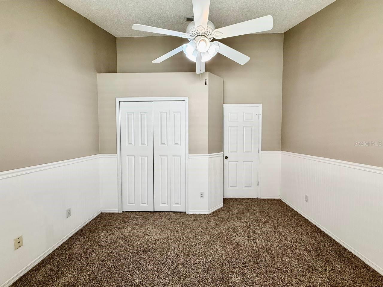 19021 WEATHERSTONE DR — photo 38