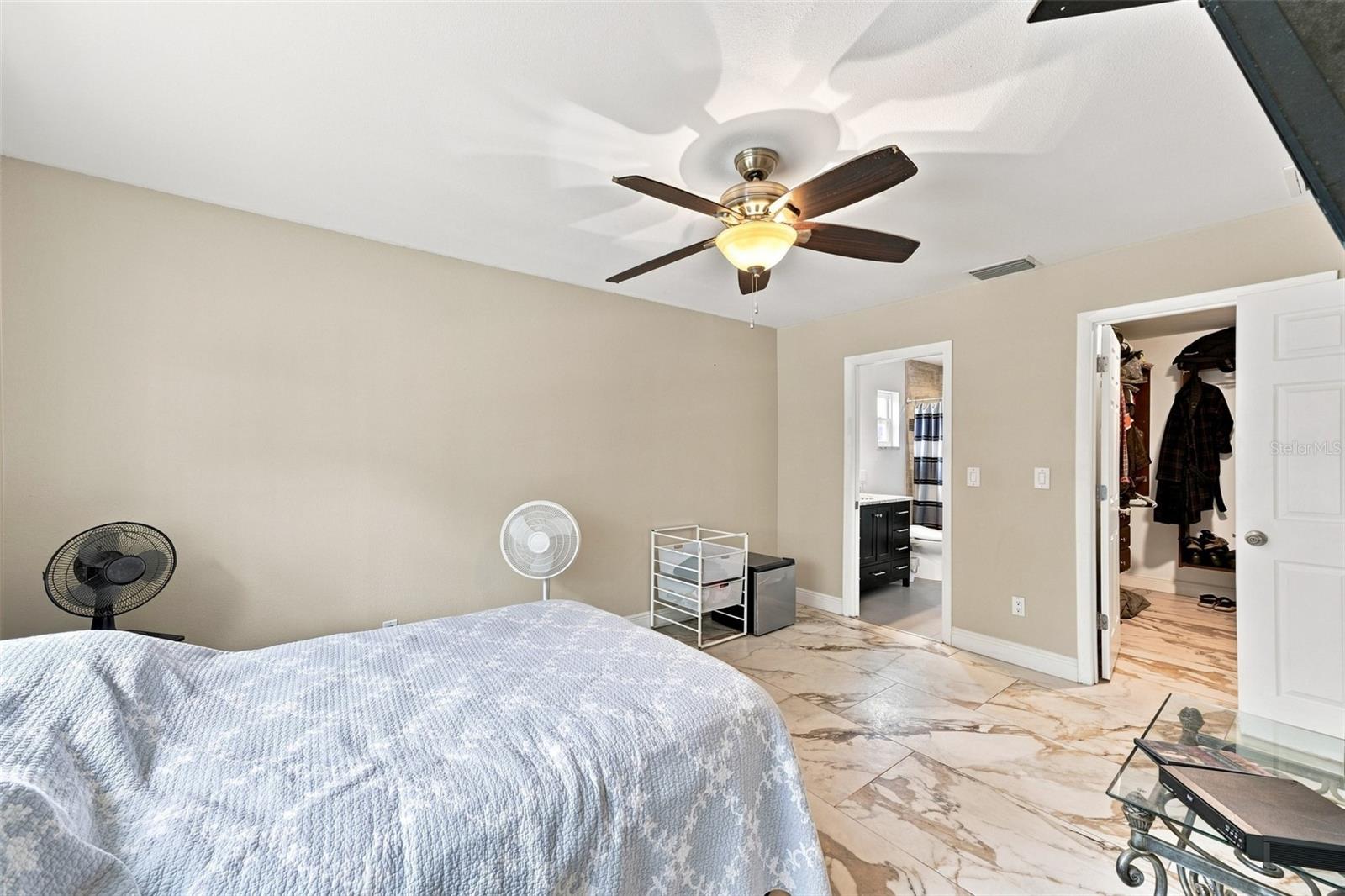 2520 FAWN CT — photo 43