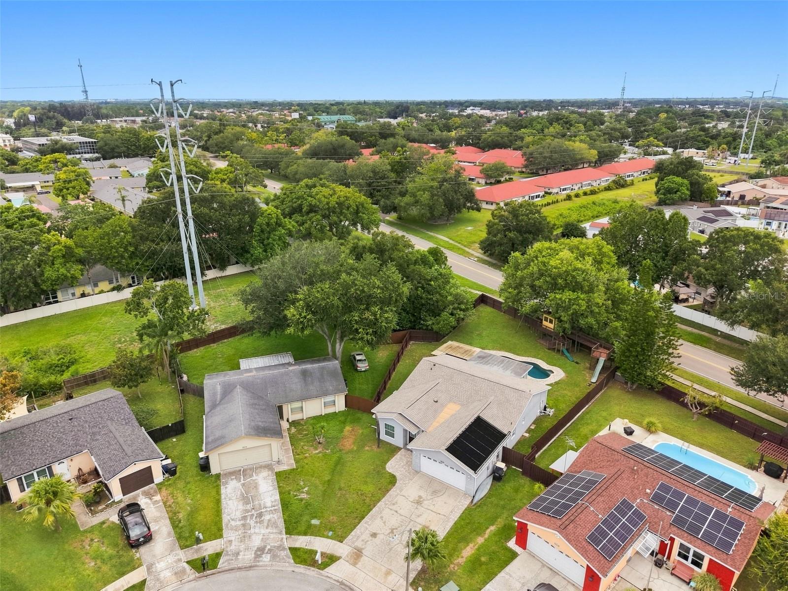 2520 FAWN CT — photo 8