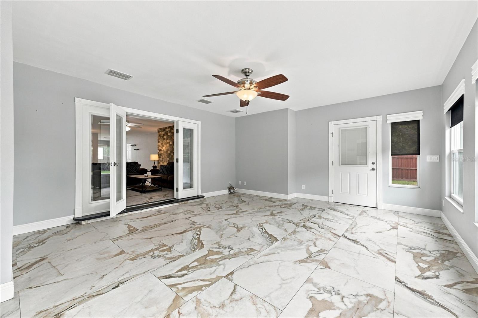 2520 FAWN CT — photo 28