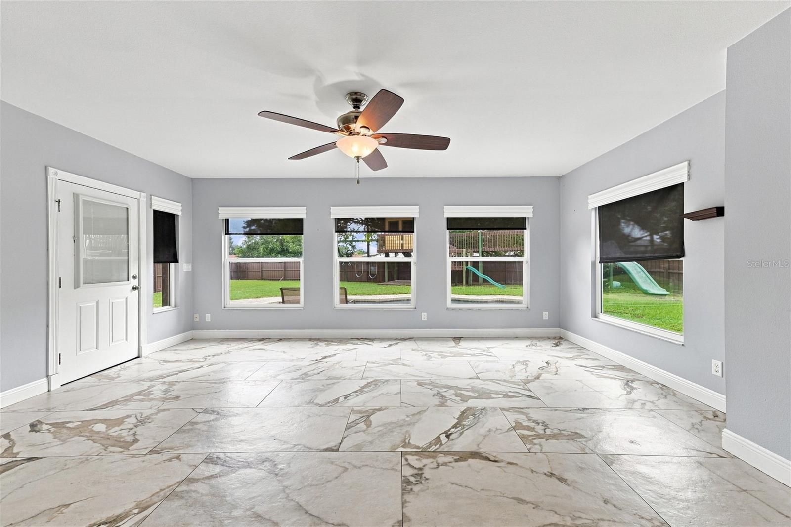 2520 FAWN CT — photo 29