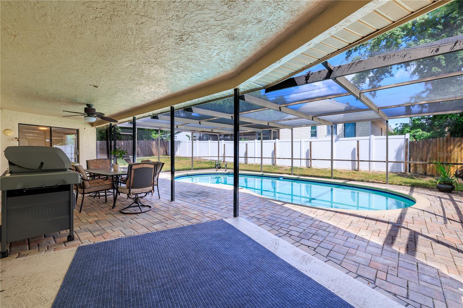390 MERAVAN CT — photo 45