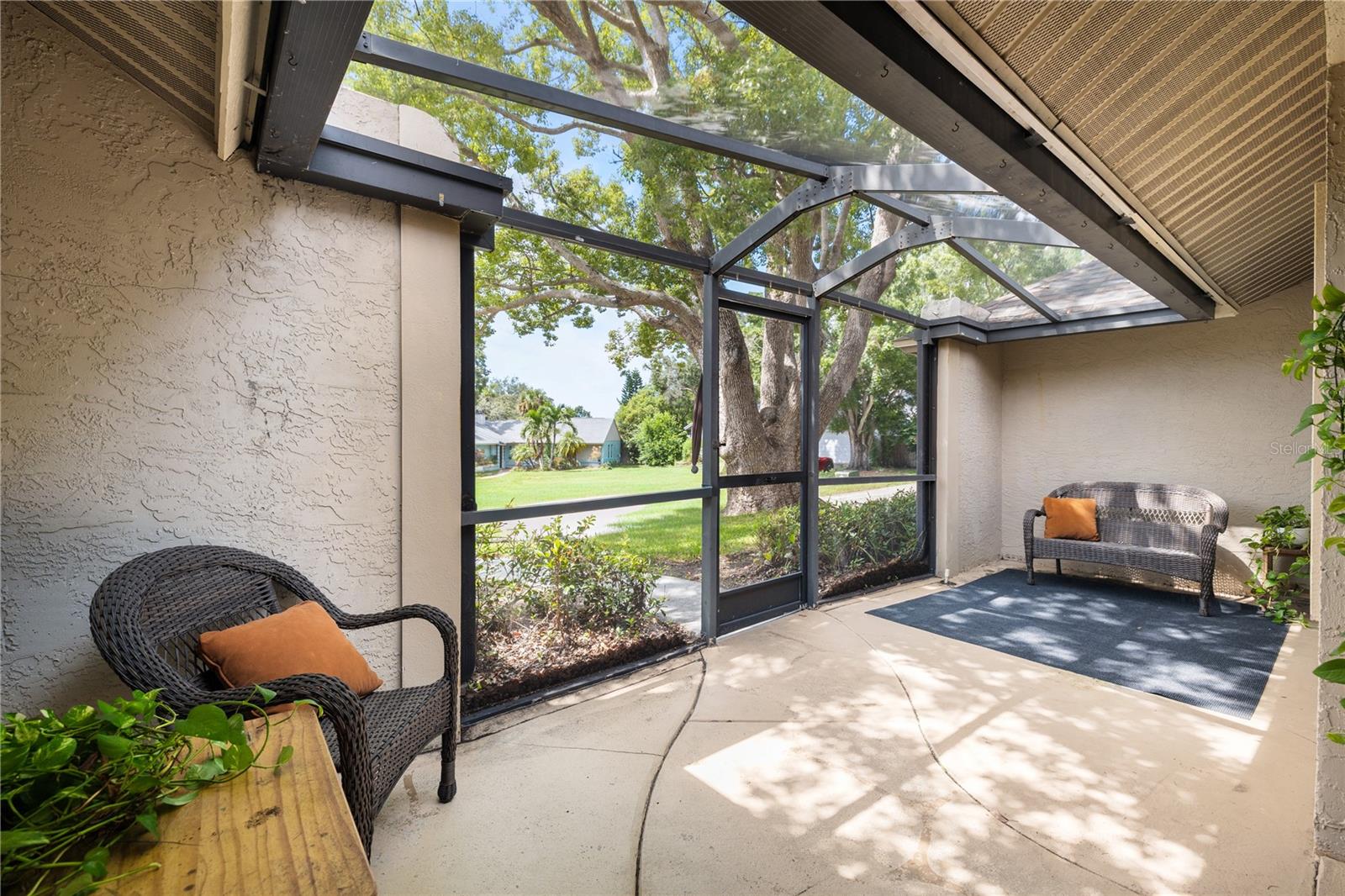 390 MERAVAN CT — photo 7