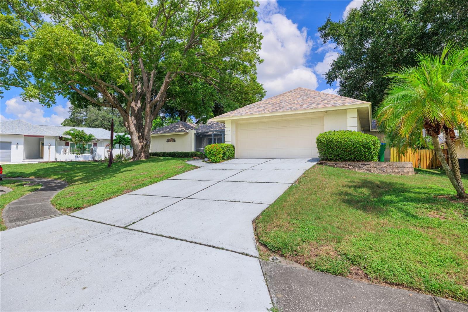 390 MERAVAN CT — photo 4