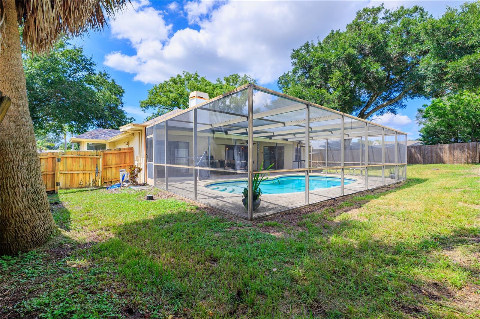390 MERAVAN CT — photo 49