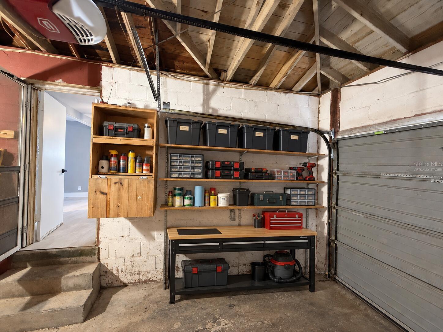 2217 MALLORY AVE — photo 34