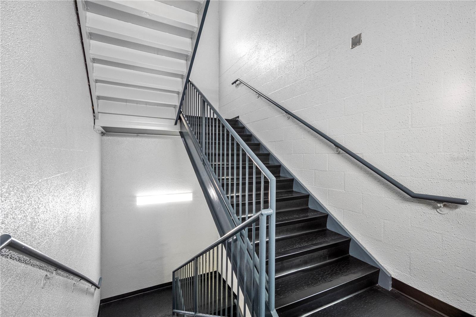 6801 E HILLSBOROUGH AVE #Suite B — photo 37