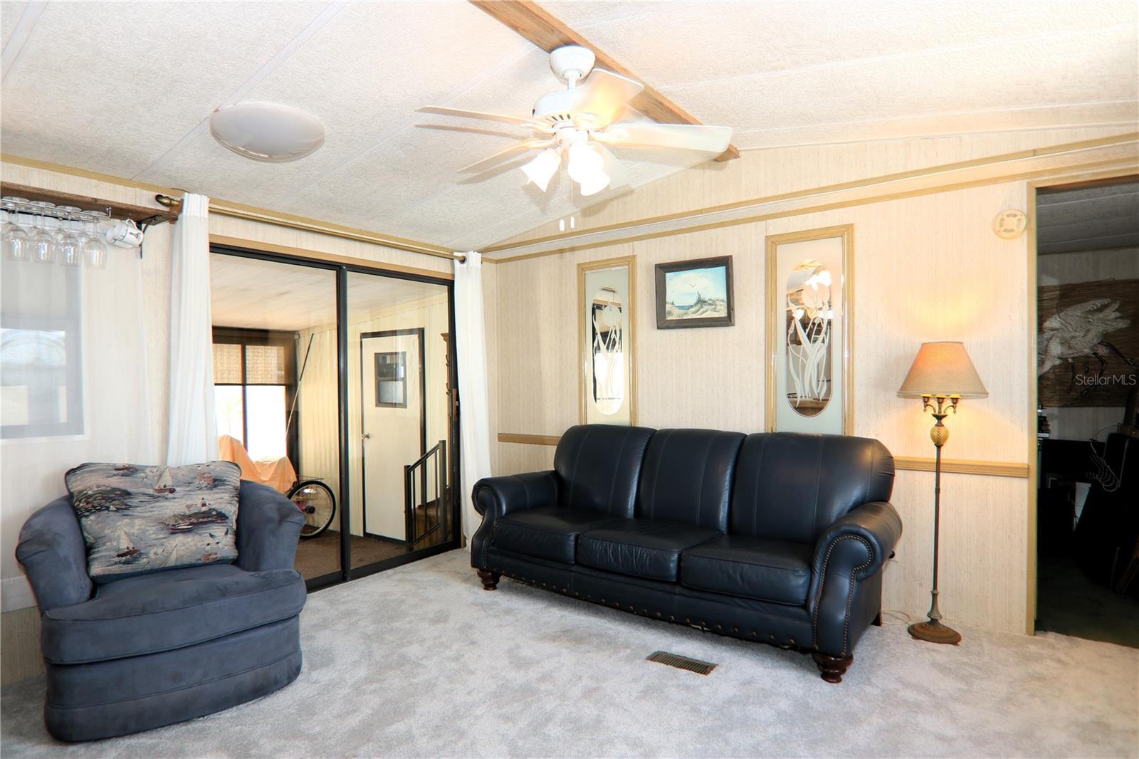 118 N STARBOARD DR — photo 4