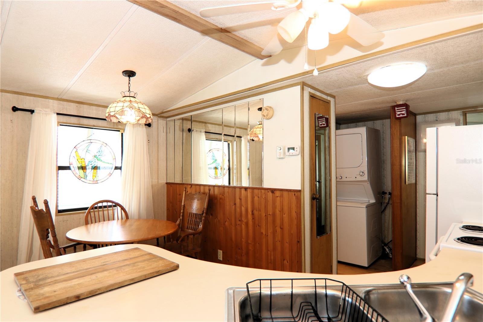 118 N STARBOARD DR — photo 17