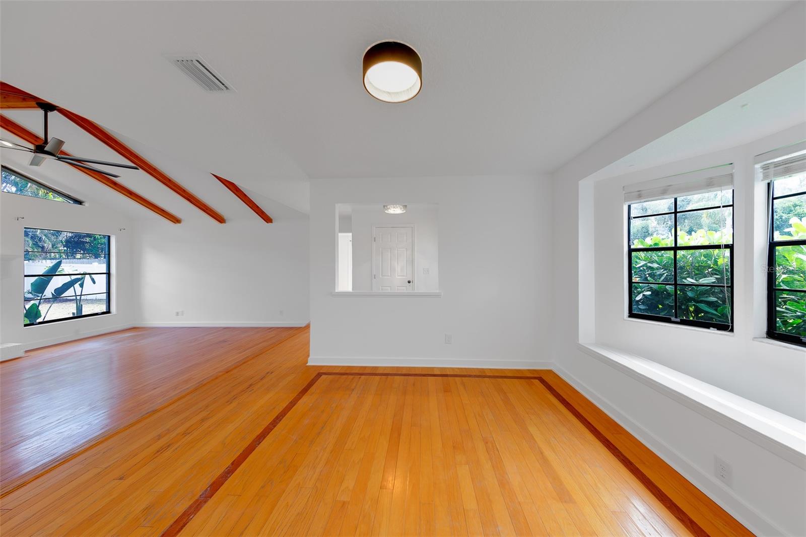 2709 WINDING WAY — photo 10