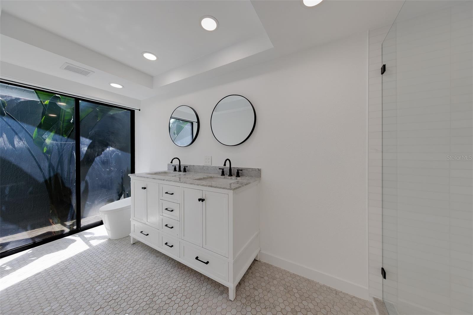 2709 WINDING WAY — photo 22