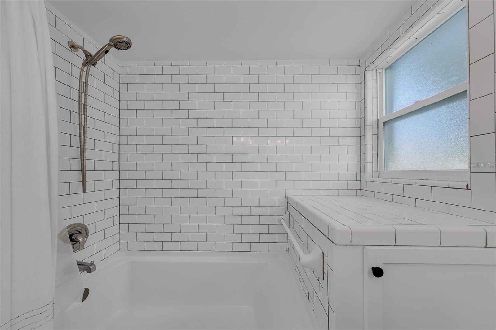 2709 WINDING WAY — photo 31