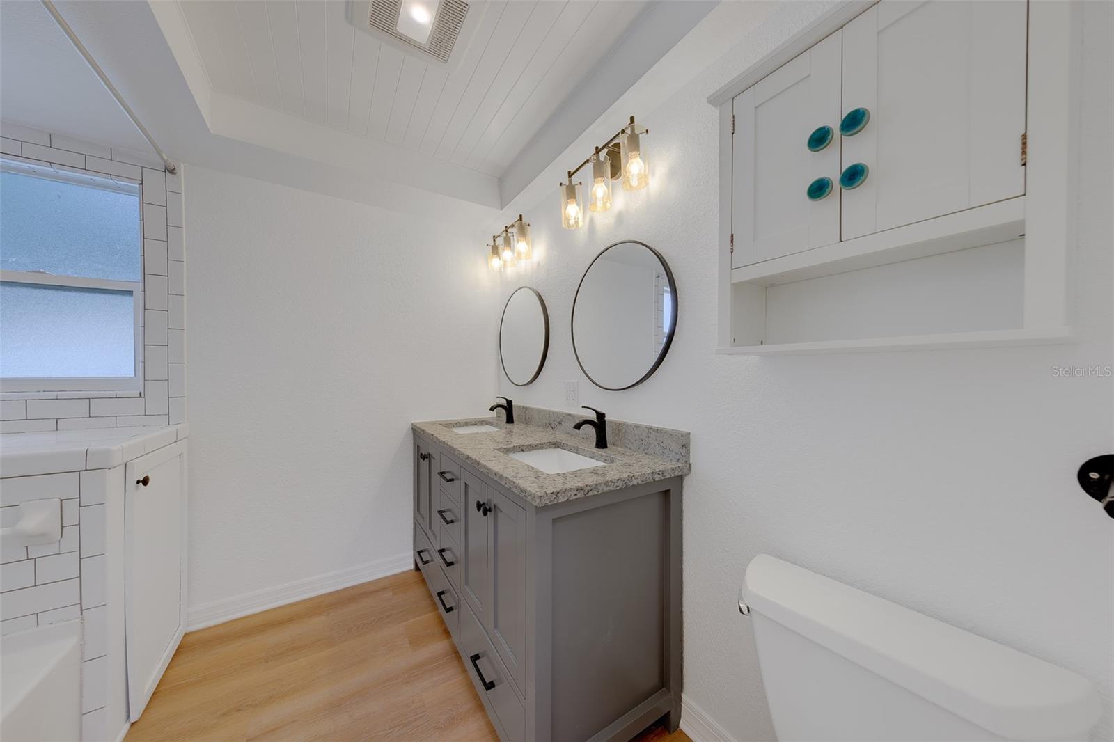 2709 WINDING WAY — photo 30