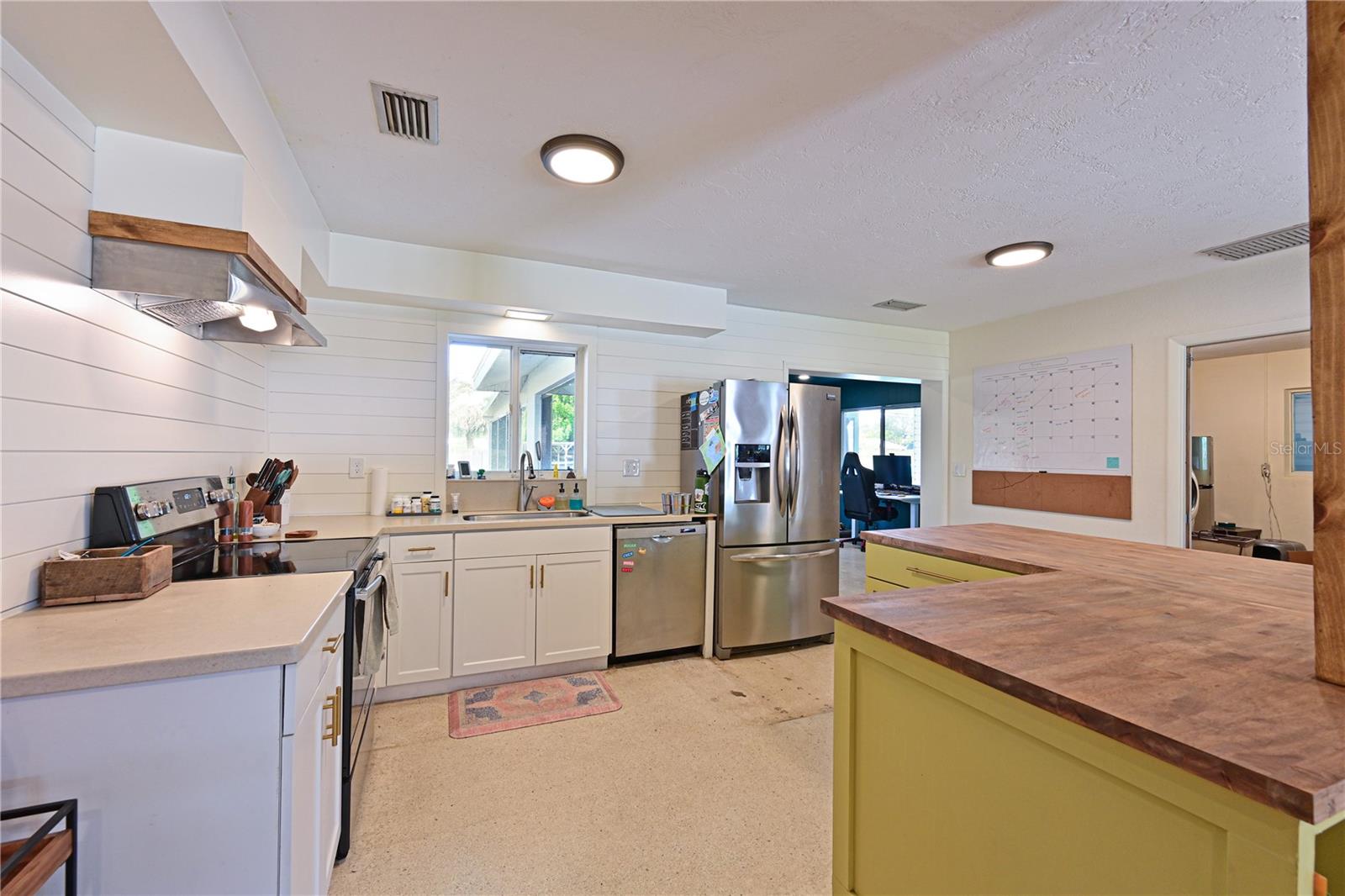 5812 2ND AVENUE DR NW — photo 6