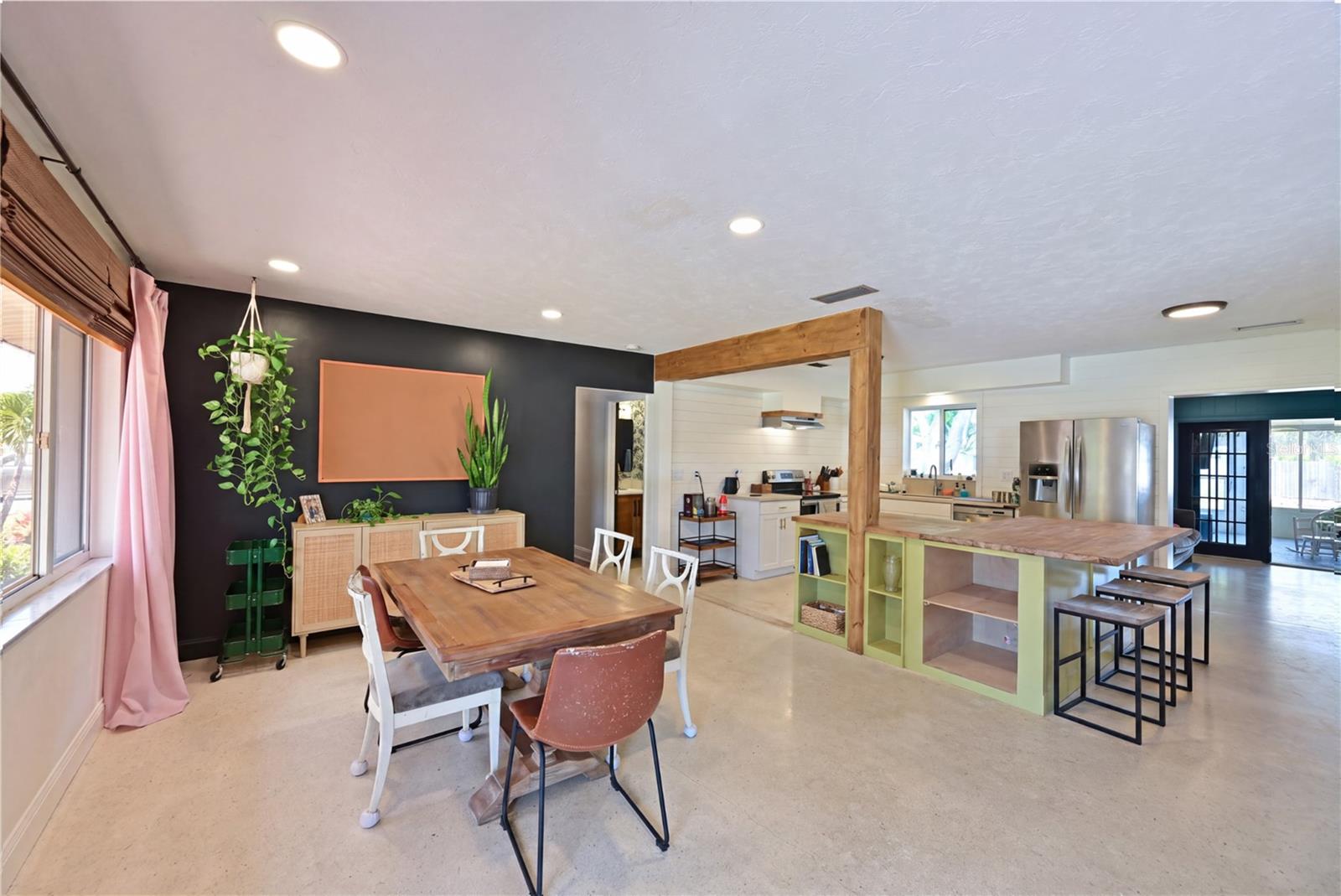 5812 2ND AVENUE DR NW — photo 3