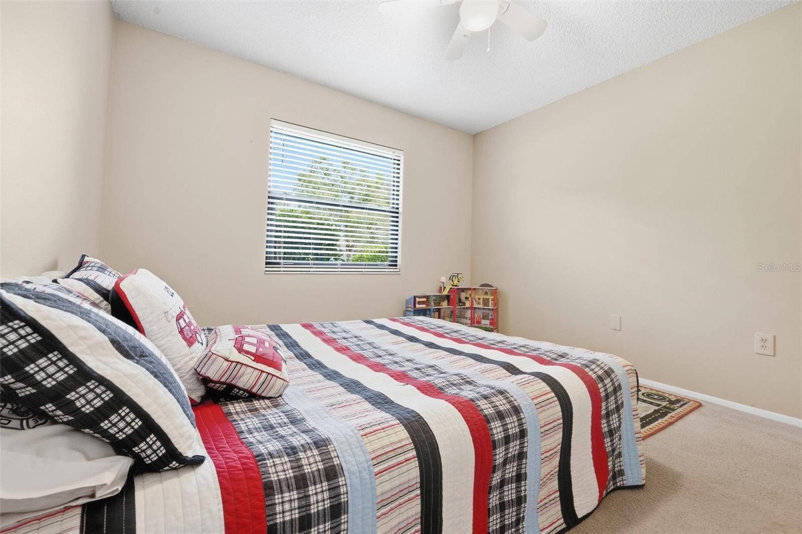 2328 SPRING OAKS CIR — photo 25