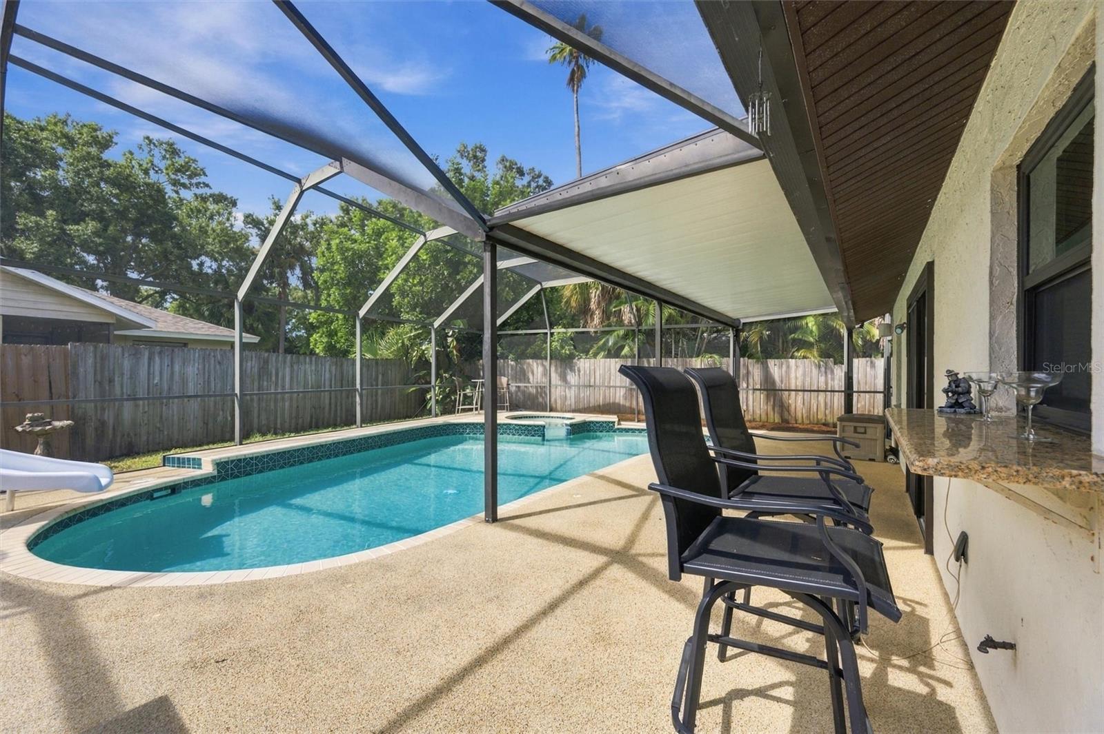 2328 SPRING OAKS CIR — photo 31