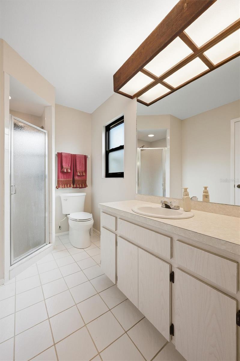 2328 SPRING OAKS CIR — photo 21