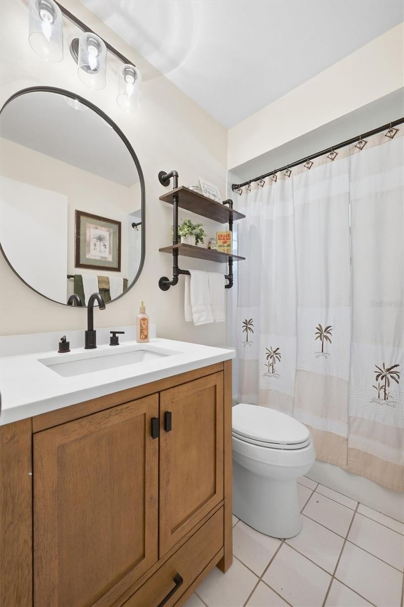 2328 SPRING OAKS CIR — photo 28
