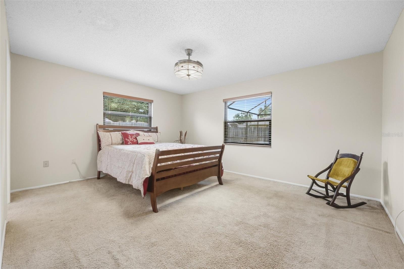 2328 SPRING OAKS CIR — photo 19