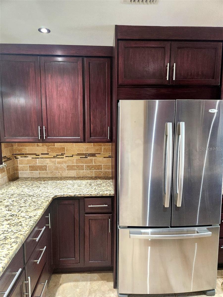 2452 ENTERPRISE RD #27 — photo 11