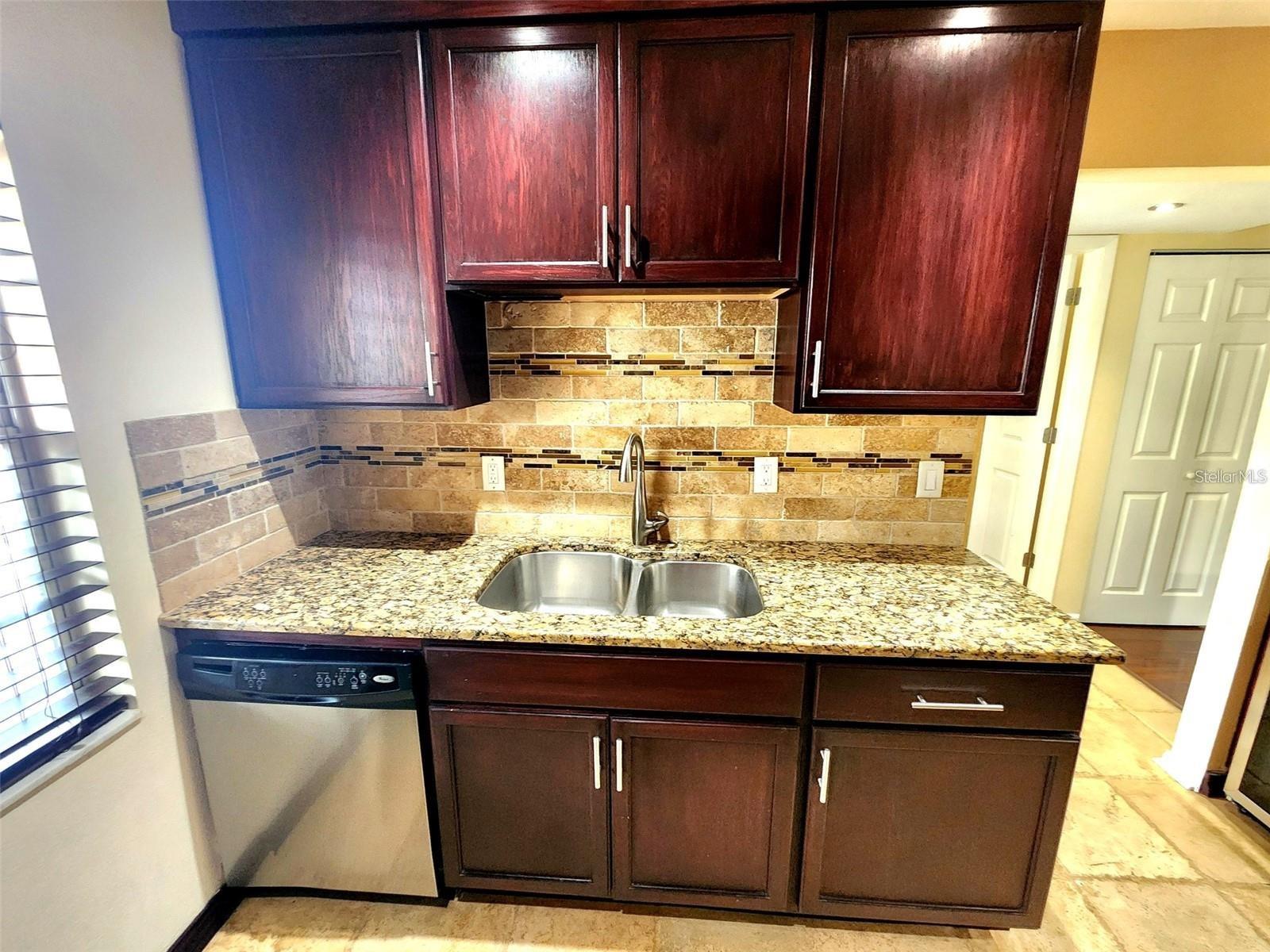 2452 ENTERPRISE RD #27 — photo 5