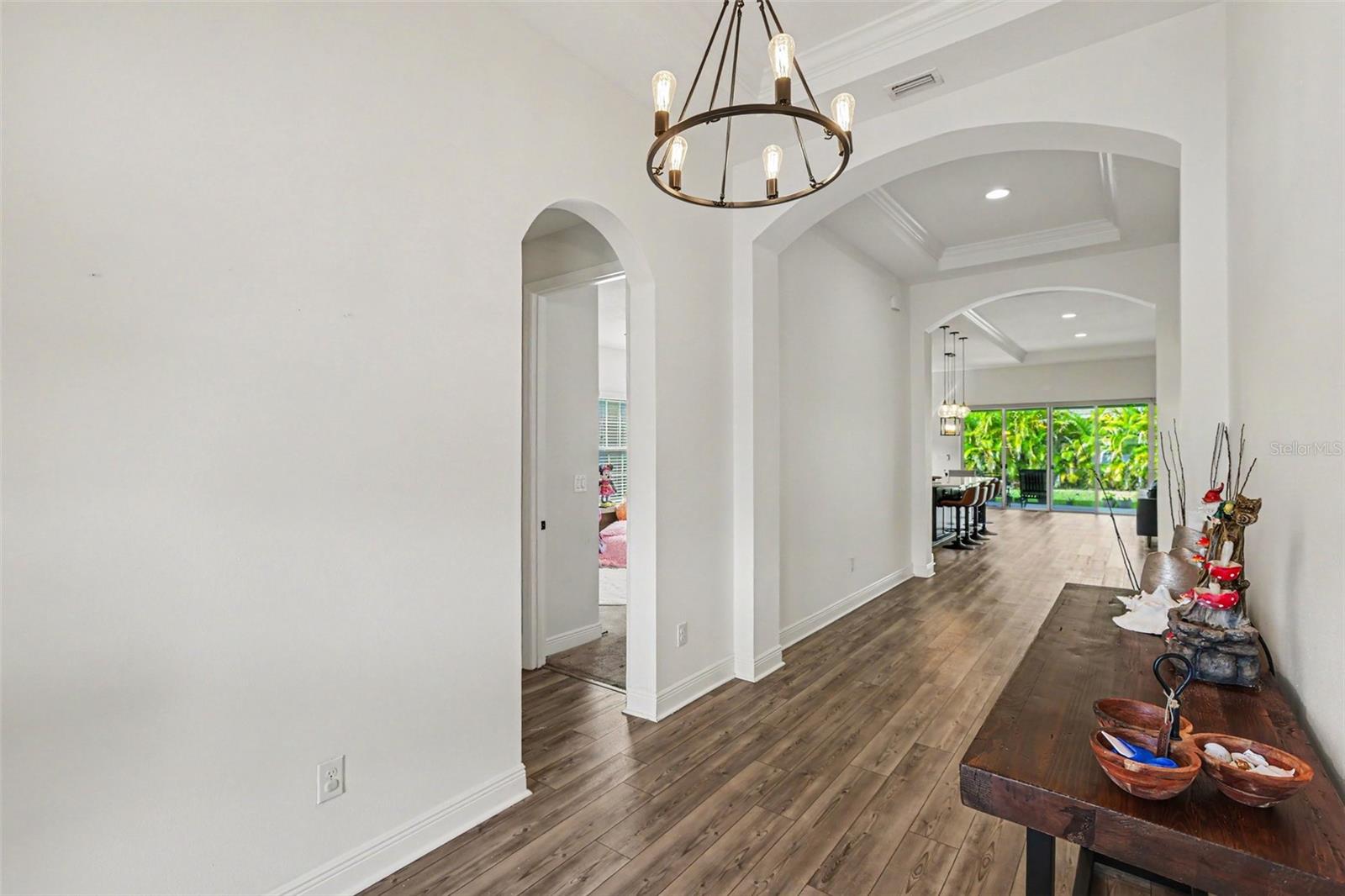 7612 PARADISO DR — photo 4