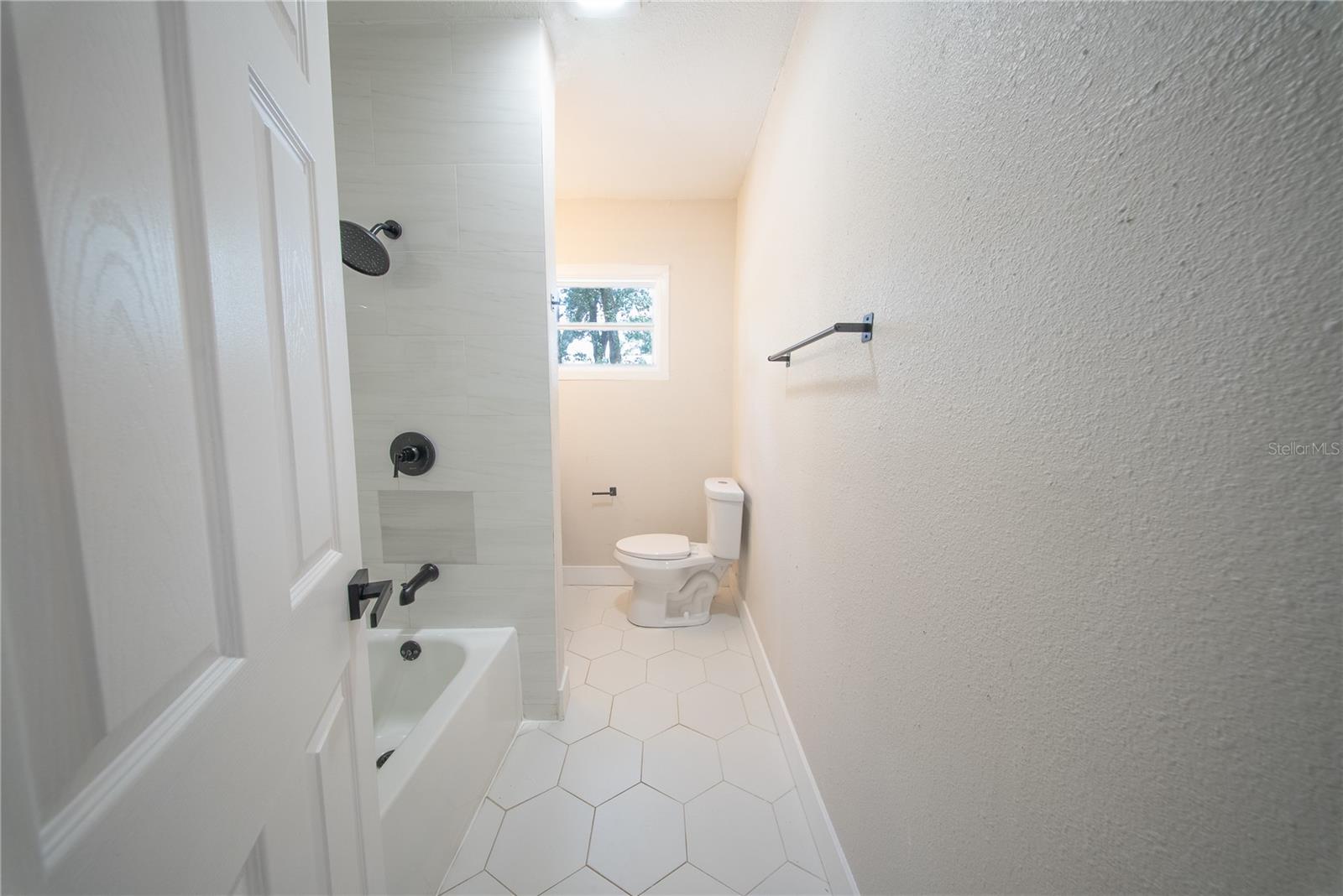 922 E IDA ST — photo 27