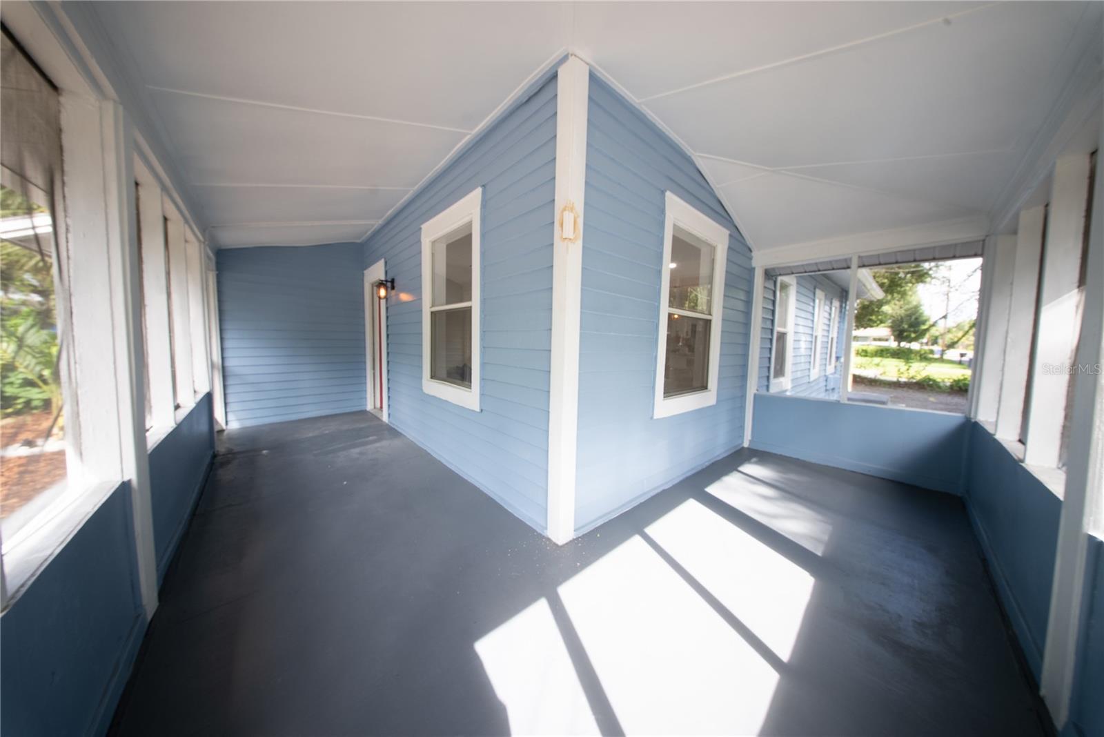 922 E IDA ST — photo 34