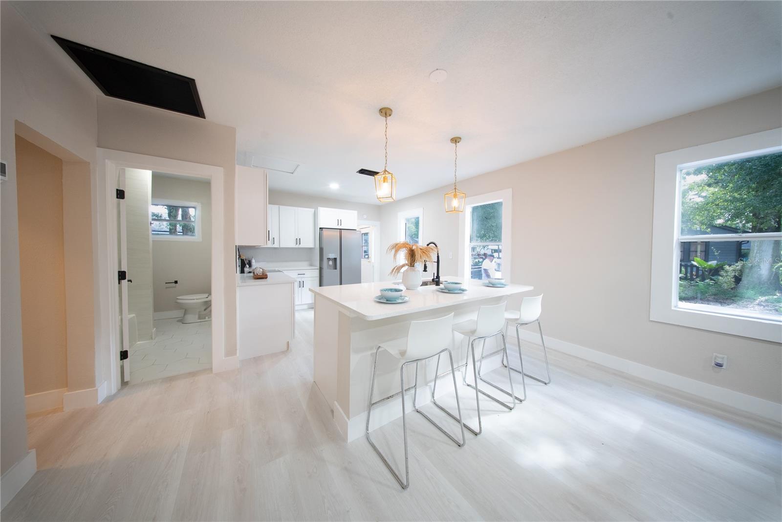 922 E IDA ST — photo 13