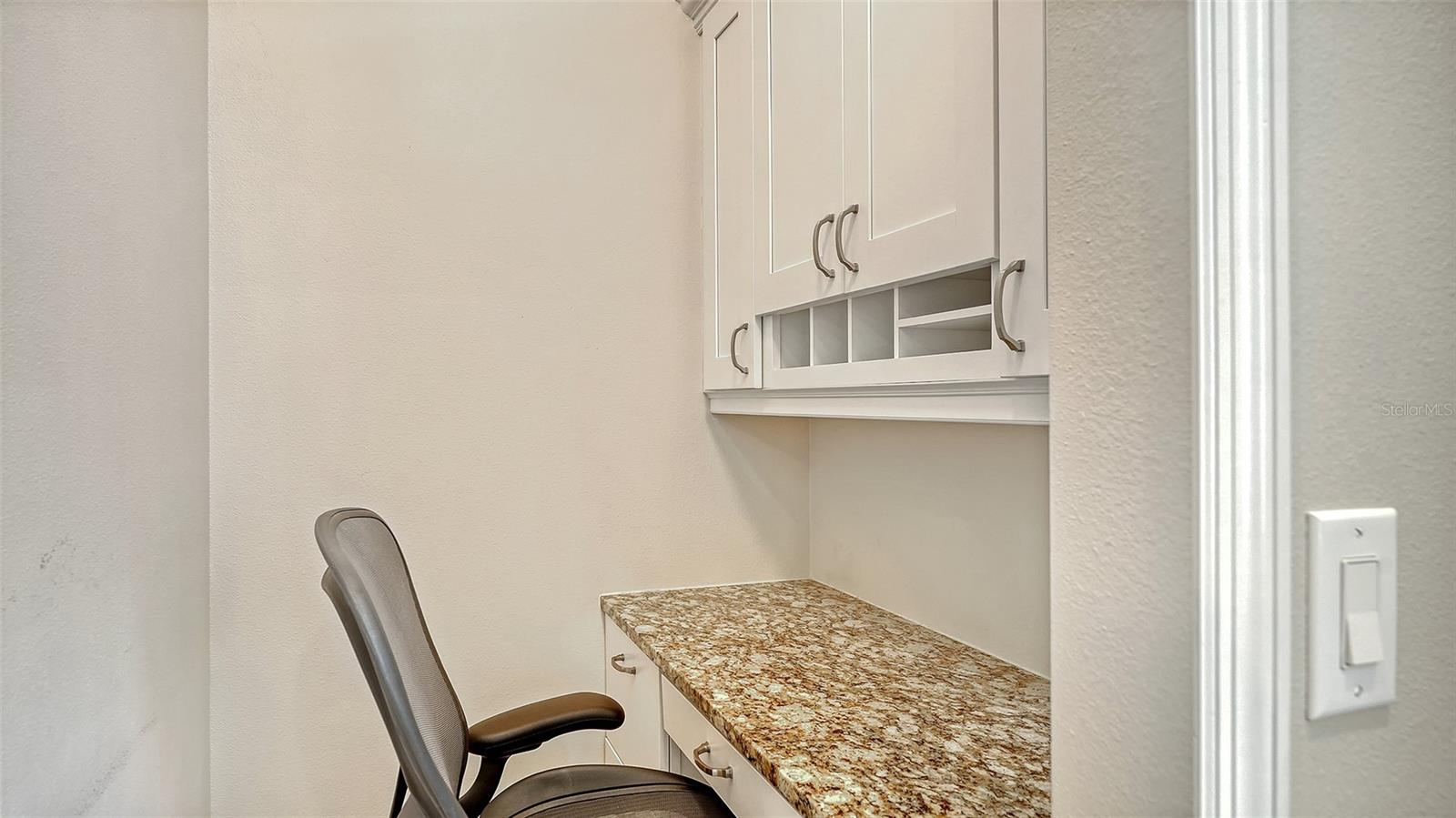 7159 WESTHILL CT — photo 19